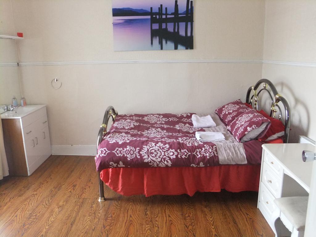 Heavenly Nights Guest House Шефилд Экстерьер фото